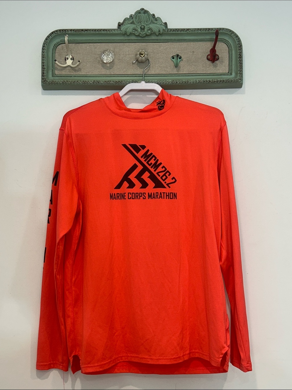 Marine Corps Marathon Long-Sleeve Performance Shirt neon coral Orange men’s Larg